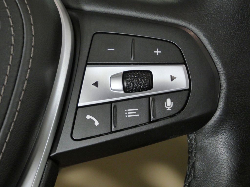 Thumbnail: 2021 BMW X5 - 41