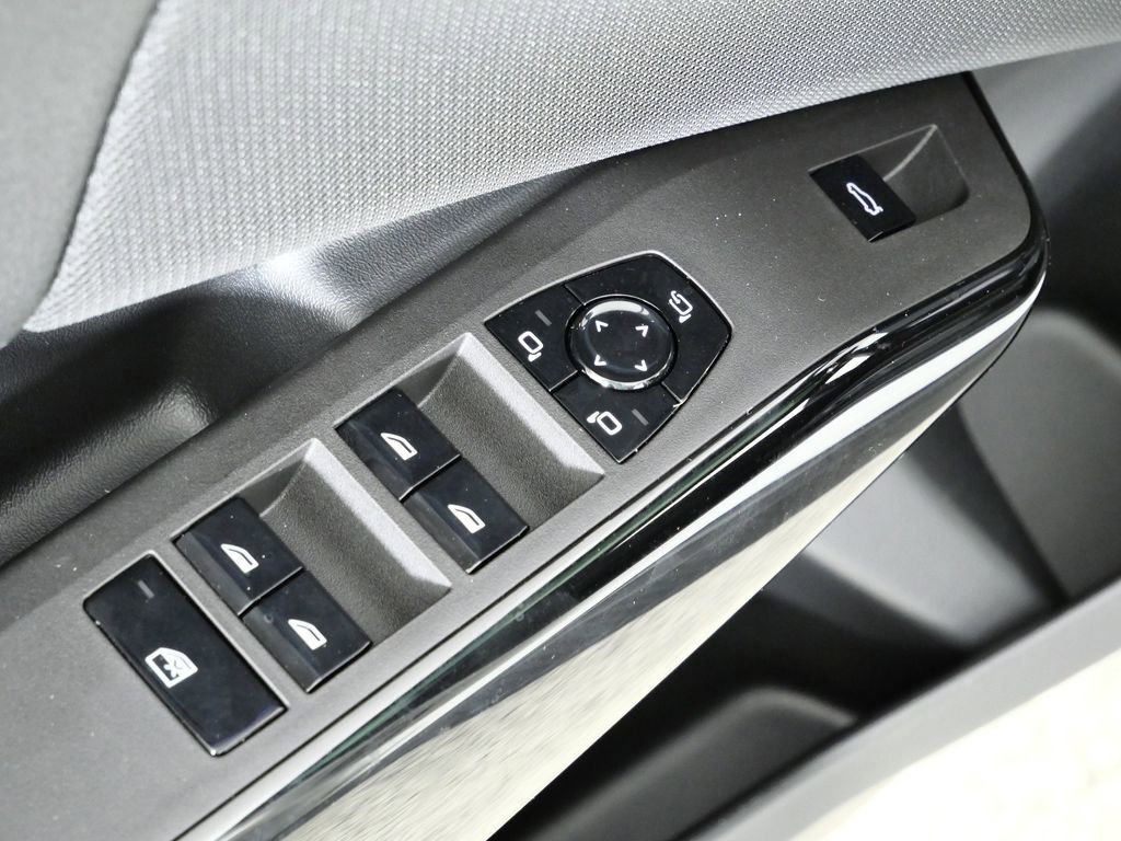 Thumbnail: 2026 BMW X3 - 37