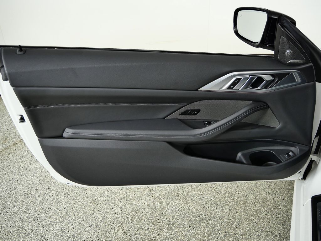 Thumbnail: 2023 BMW 4 Series - 32