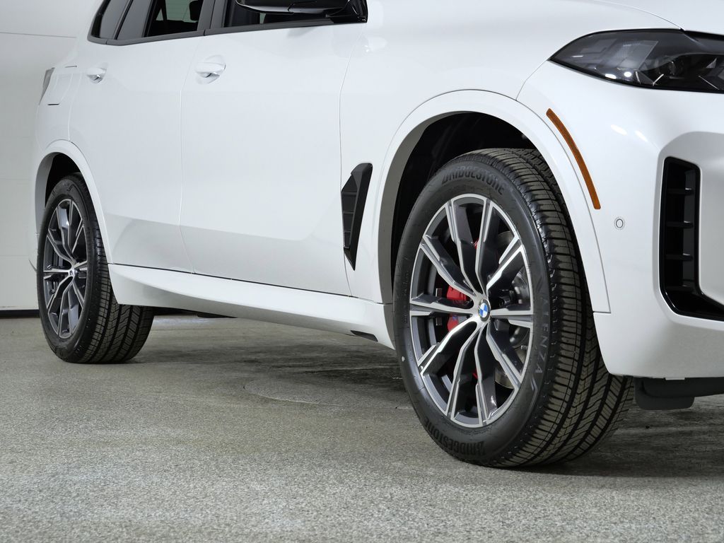 Thumbnail: 2026 BMW X5 - 6