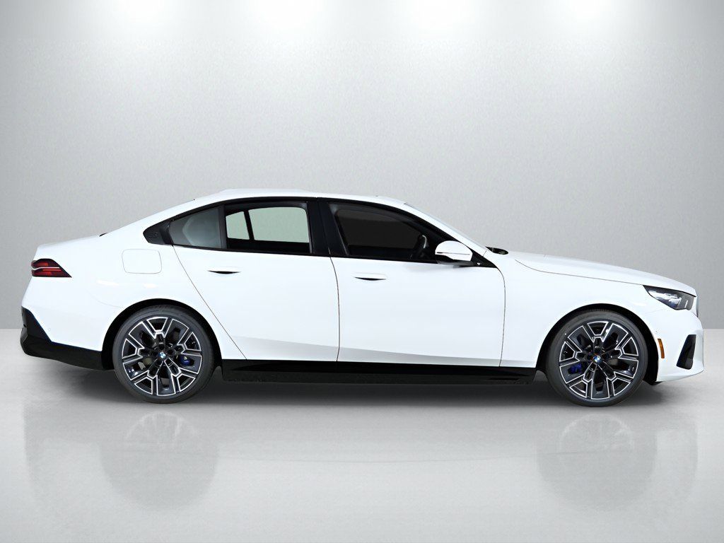 Thumbnail: 2026 BMW i5 - 9