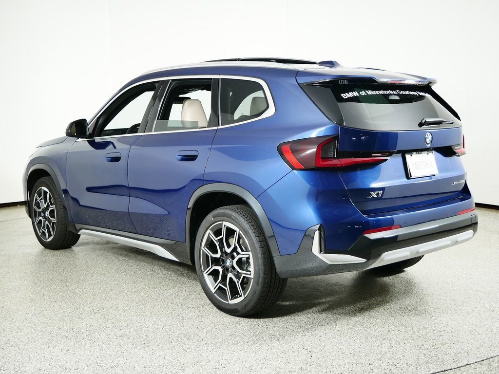 Thumbnail: 2025 BMW X1 - 15