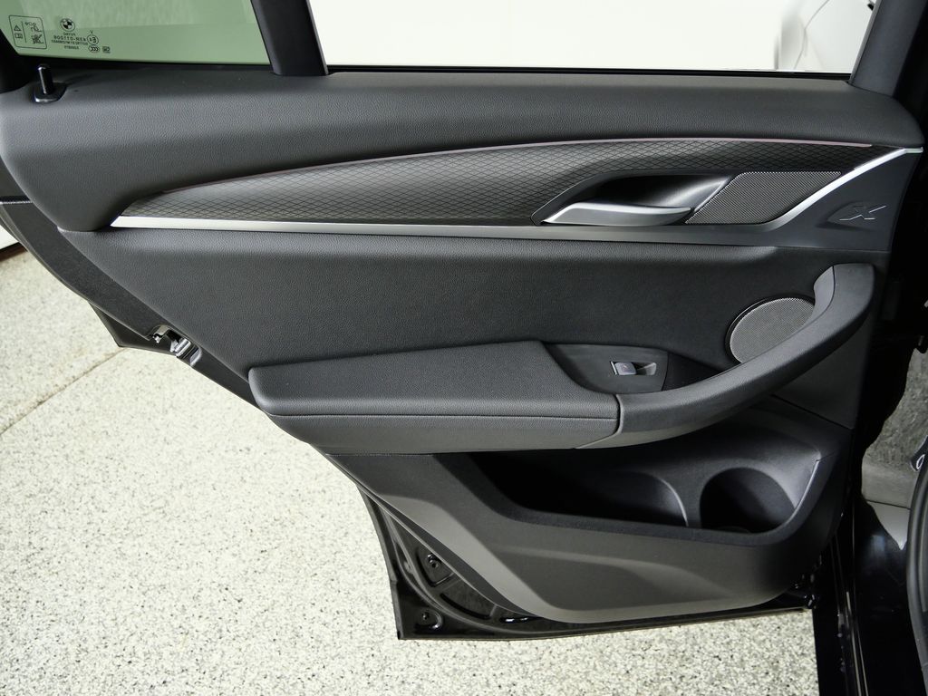 Thumbnail: 2024 BMW X3 - 34