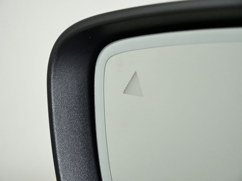 Thumbnail: 2026 BMW 3 Series - 36