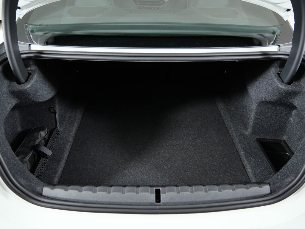 Thumbnail: 2026 BMW M4 - 25