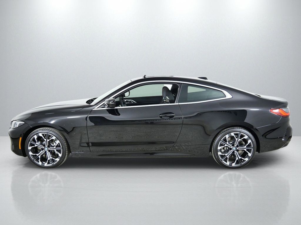 Thumbnail: 2025 BMW 4 Series - 15