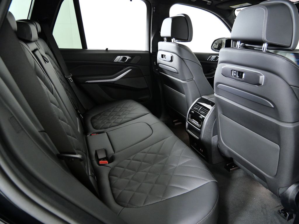 Thumbnail: 2026 BMW X5 - 26