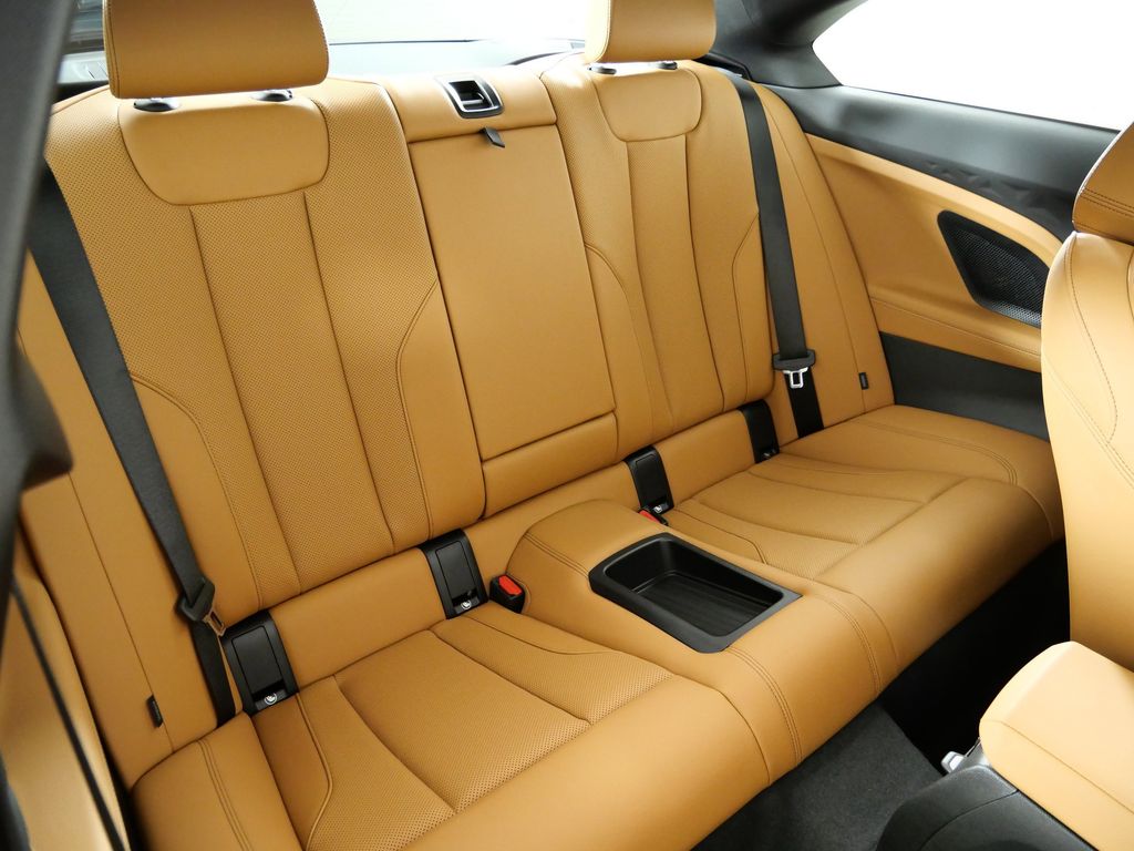Thumbnail: 2025 BMW 2 Series - 25