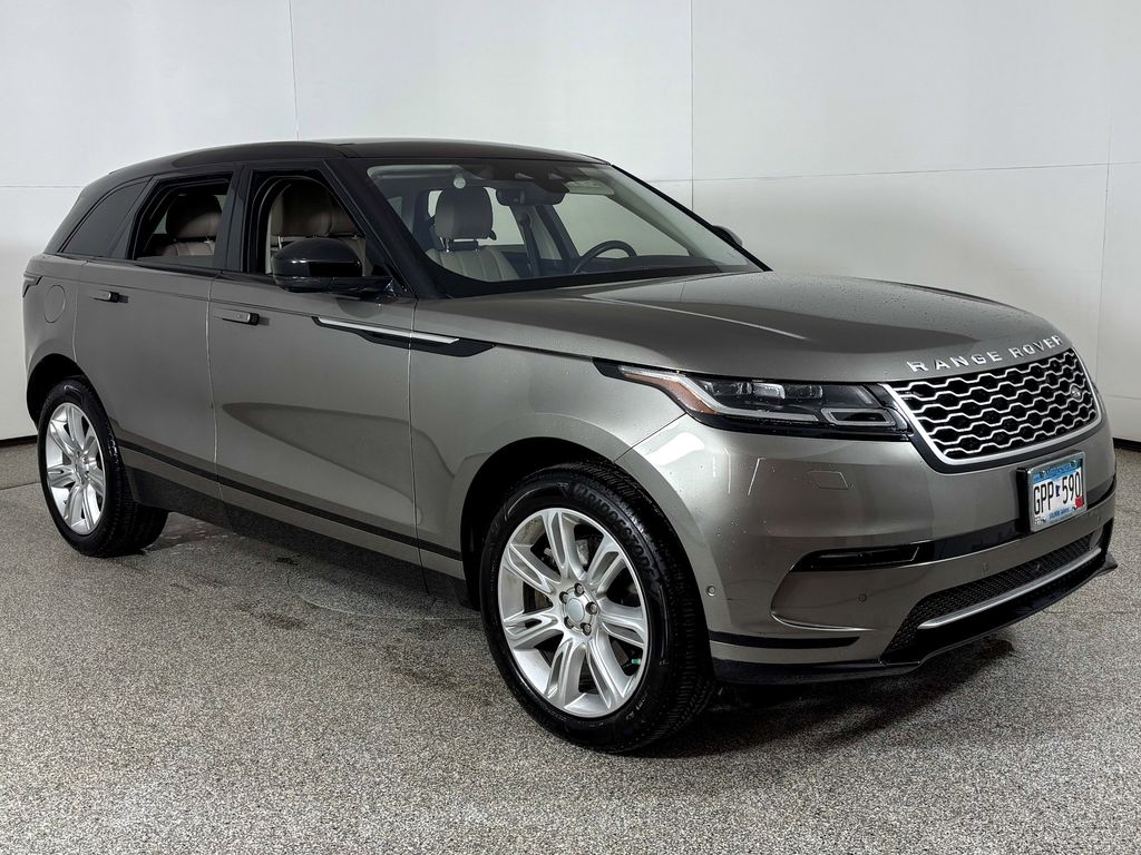 Thumbnail: 2021 Land Rover Range Rover Velar - 4