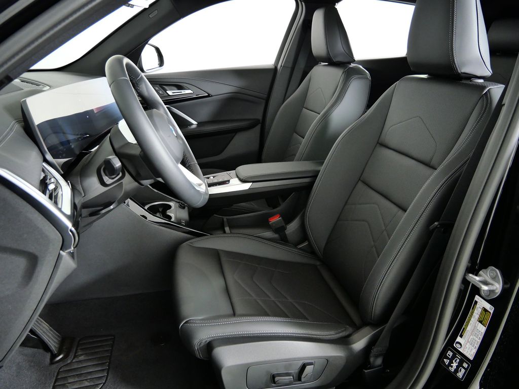 Thumbnail: 2026 BMW X2 - 34