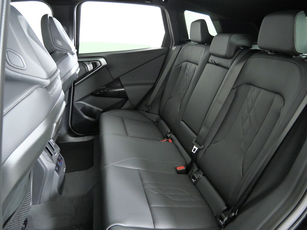 Thumbnail: 2026 BMW X3 - 31