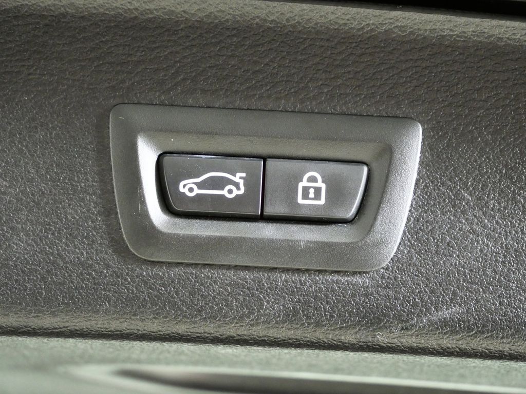 Thumbnail: 2016 BMW X3 - 28