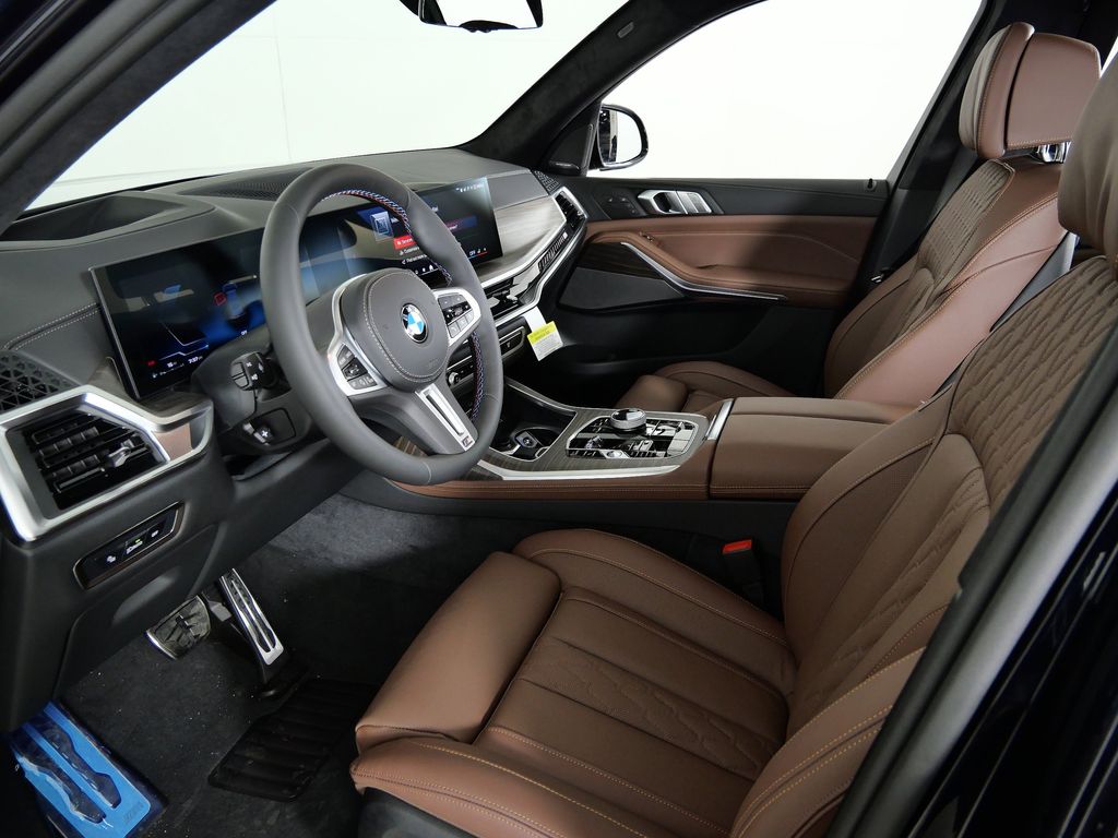 Thumbnail: 2026 BMW X7 - 37