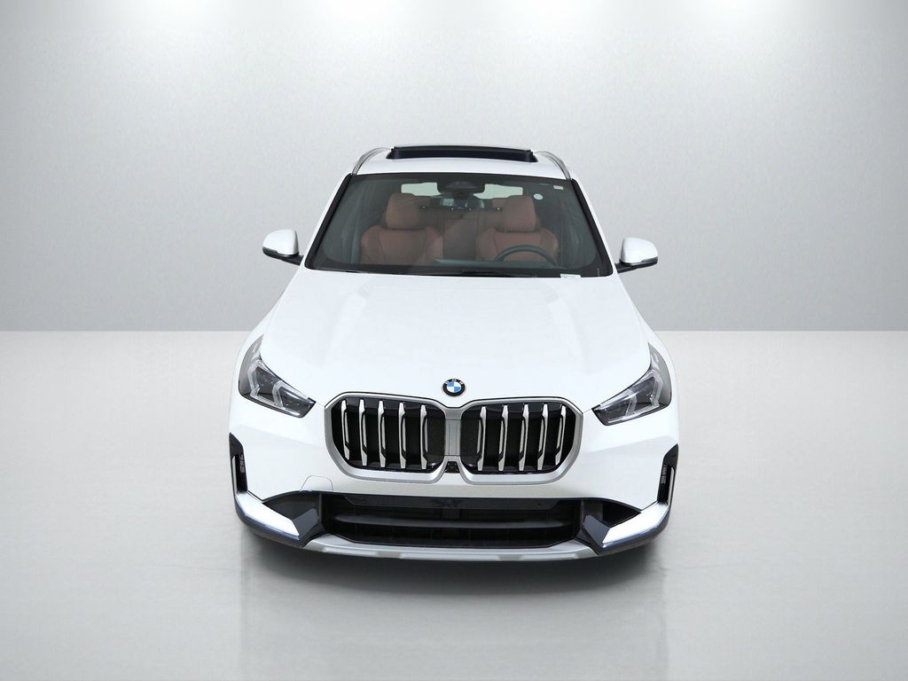 Thumbnail: 2026 BMW X1 - 16