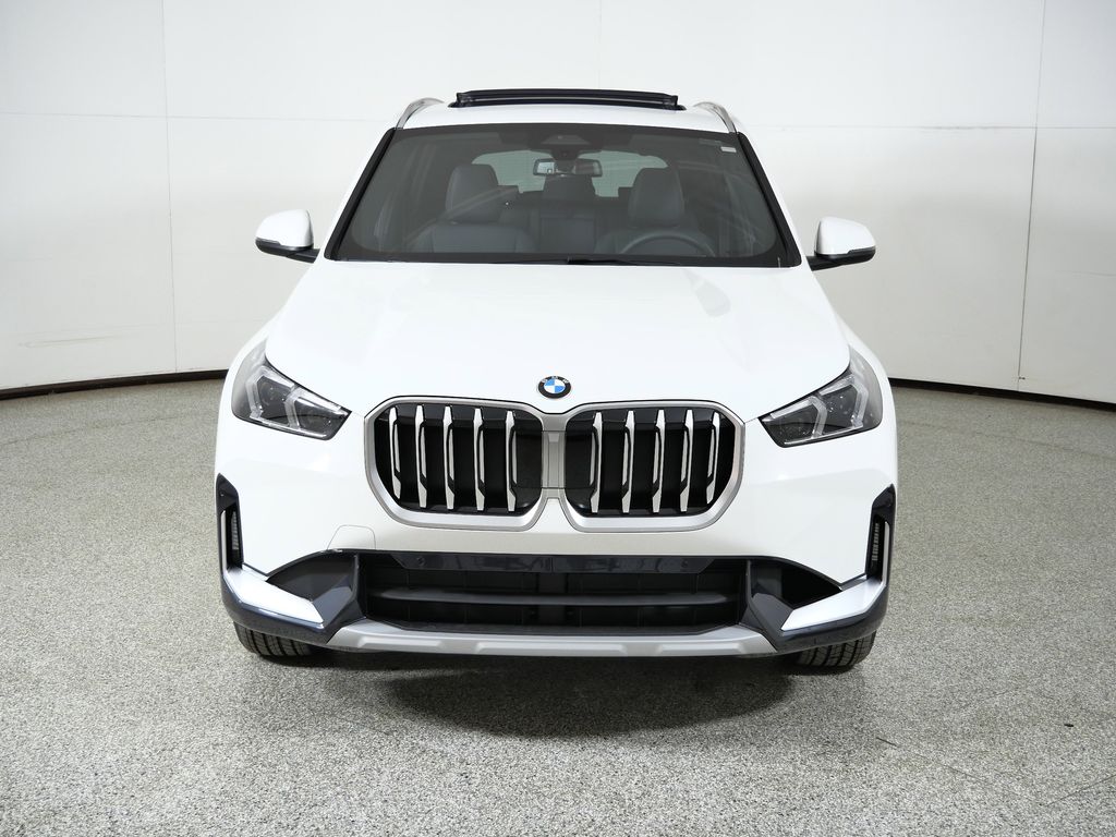 Thumbnail: 2026 BMW X1 - 2