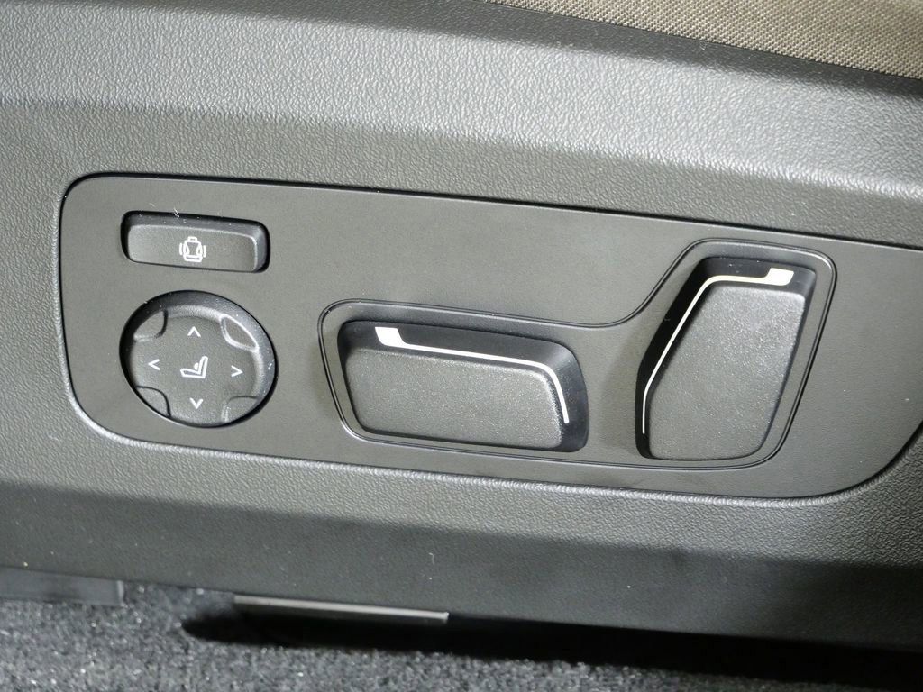 Thumbnail: 2026 BMW X3 - 39