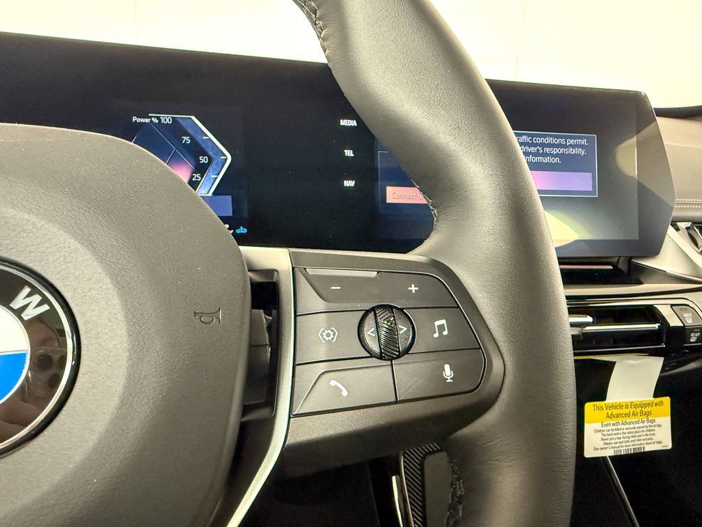 Thumbnail: 2025 BMW X1 - 40