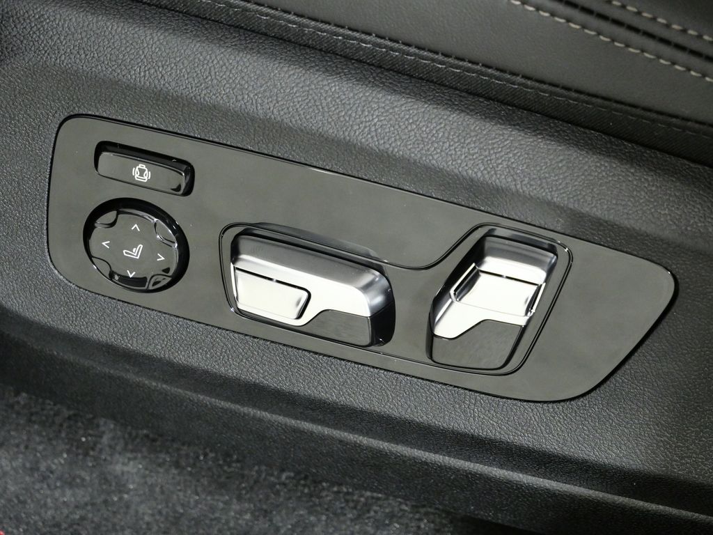 Thumbnail: 2026 BMW X6 - 39