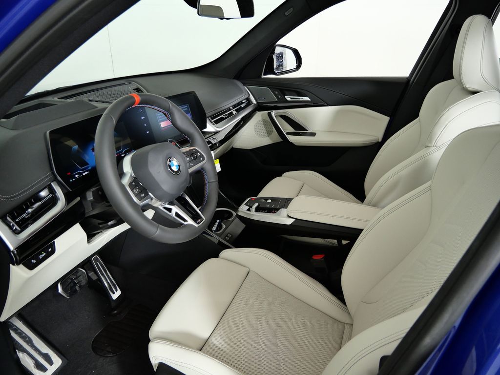 Thumbnail: 2026 BMW X1 - 32