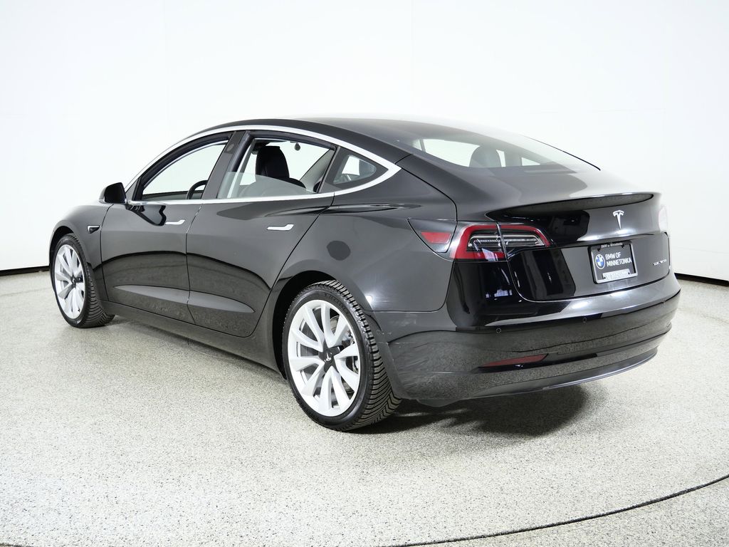 Thumbnail: 2018 Tesla Model 3 - 14