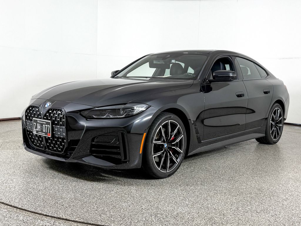 Thumbnail: 2022 BMW 4 Series - 1