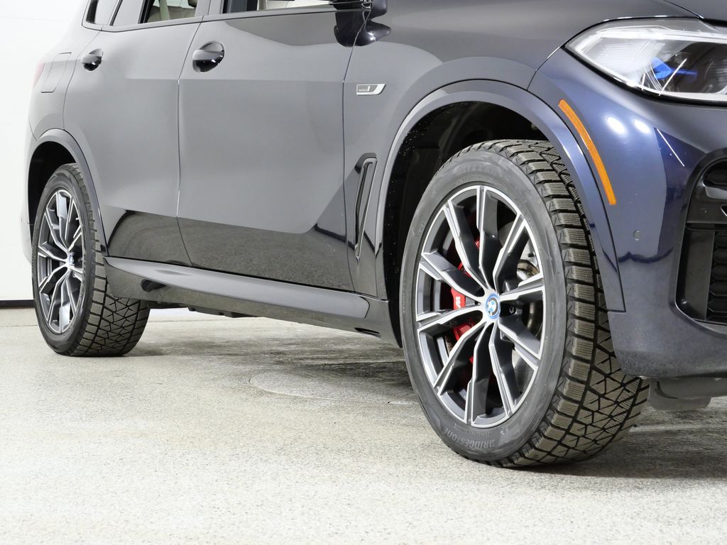 Thumbnail: 2023 BMW X5 - 7