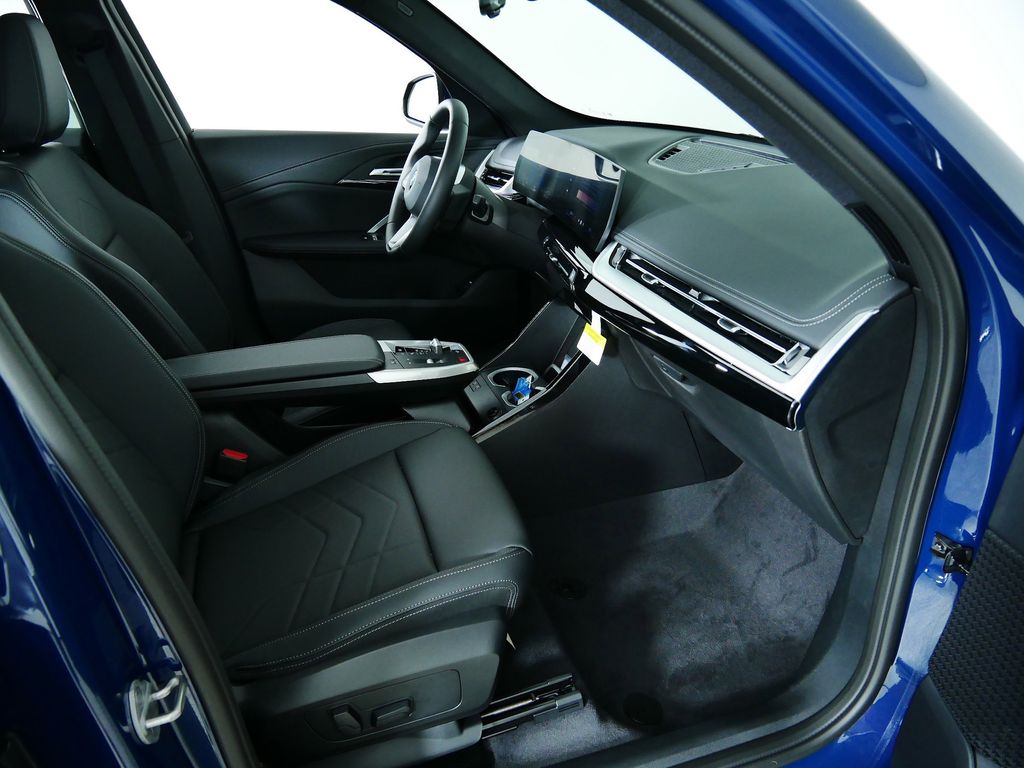 Thumbnail: 2026 BMW X1 - 20