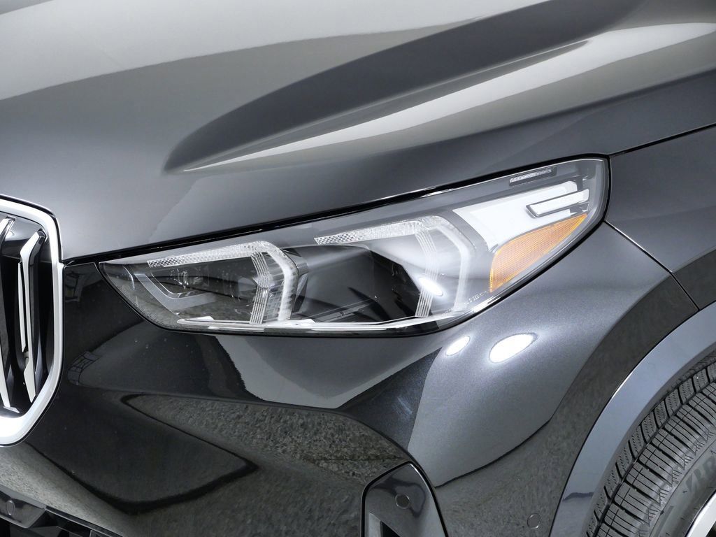 Thumbnail: 2026 BMW X1 - 5