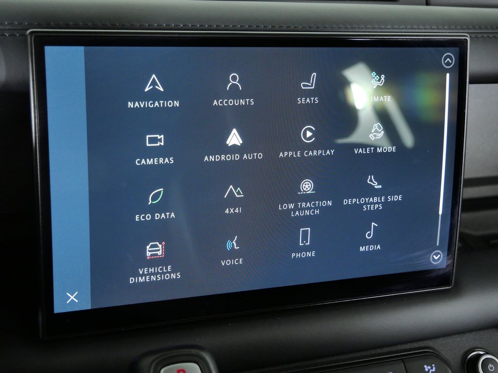 Thumbnail: 2024 Land Rover Defender - 42