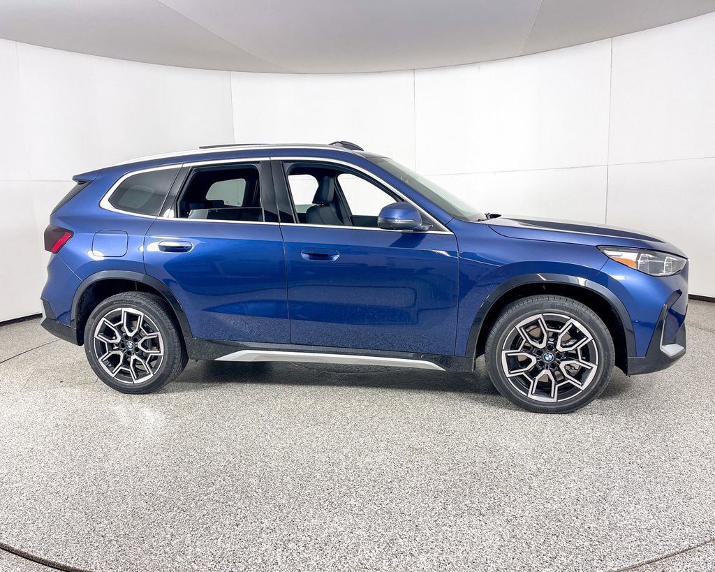 Thumbnail: 2025 BMW X1 - 5