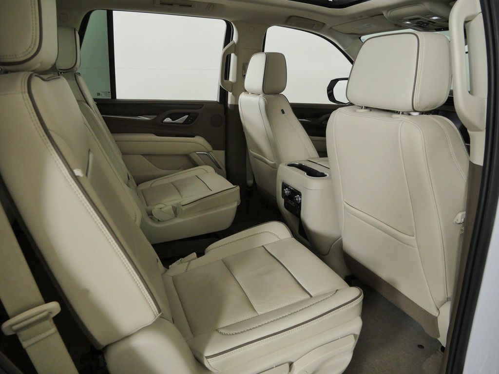 Thumbnail: 2022 GMC Yukon - 26