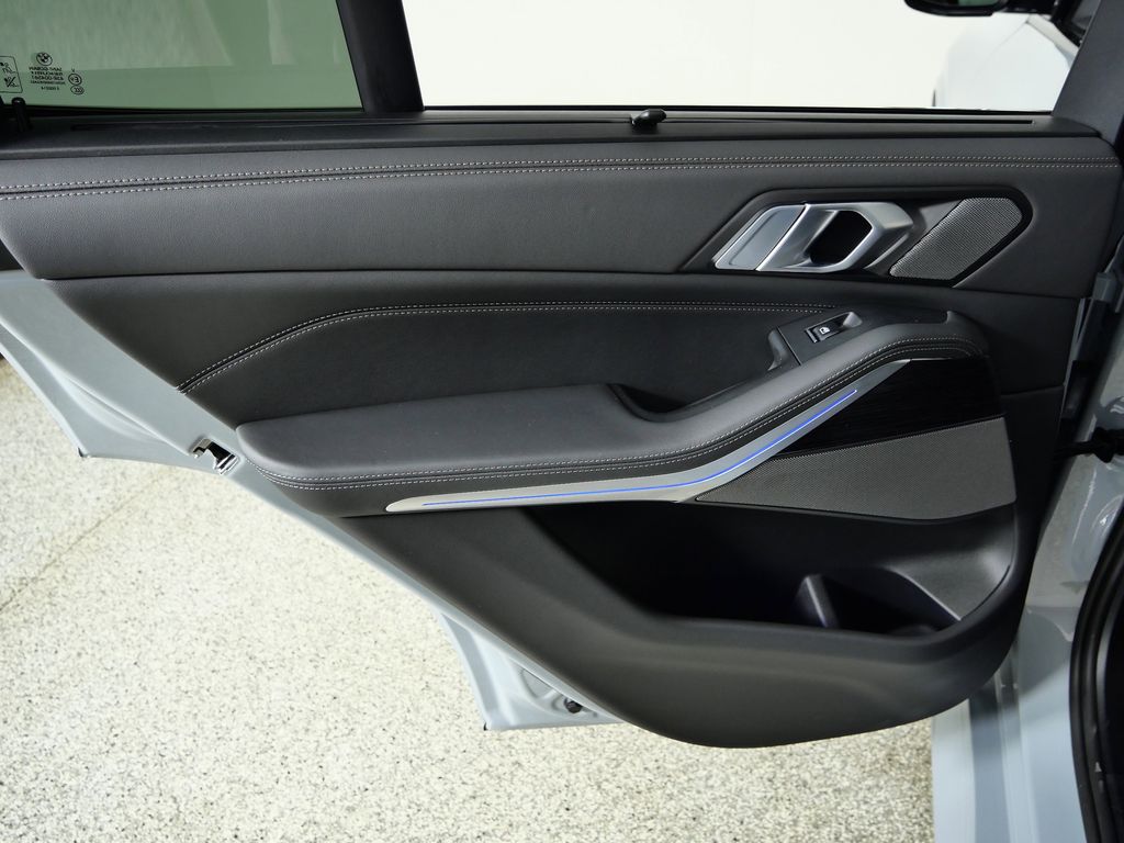 Thumbnail: 2025 BMW X5 - 36