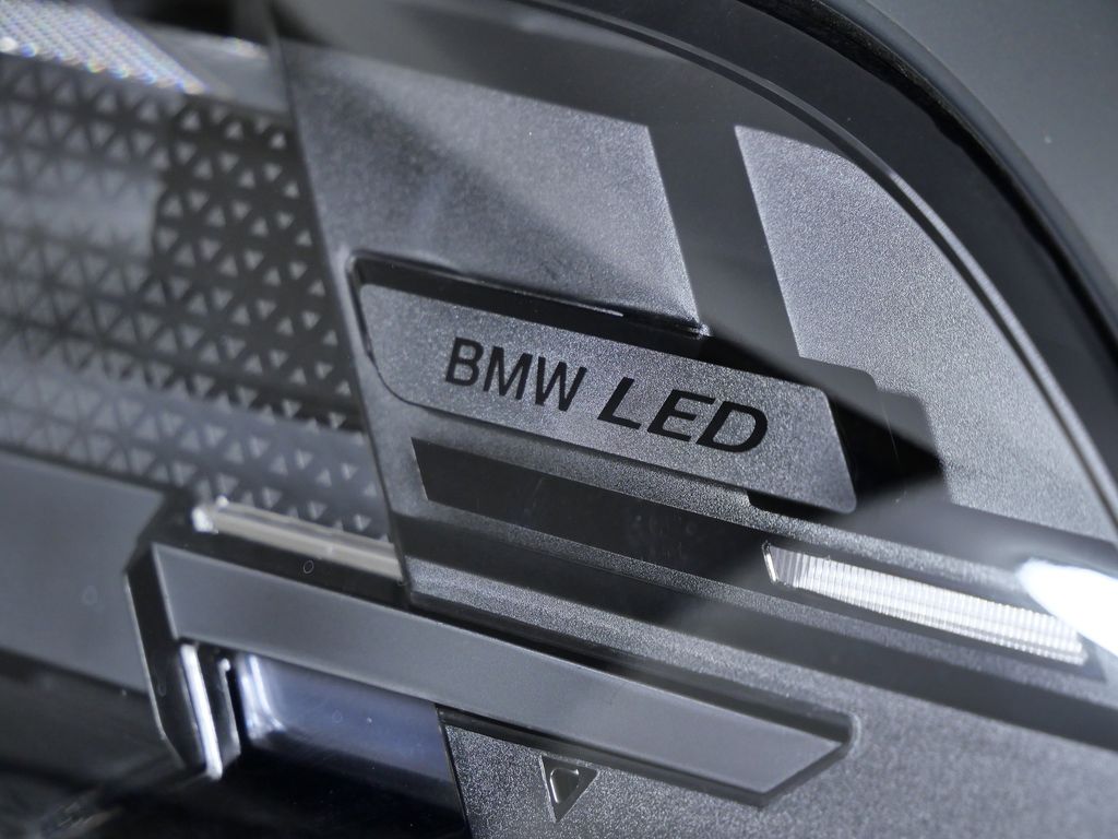 Thumbnail: 2026 BMW X6 - 4