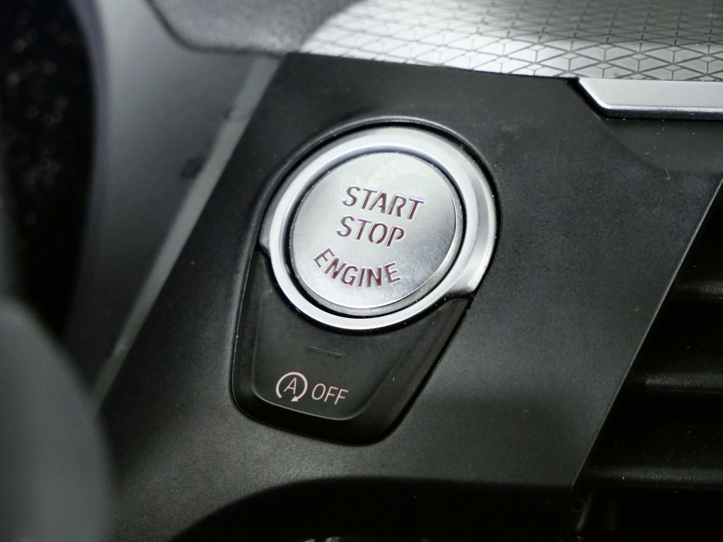 Thumbnail: 2021 BMW X3 - 47