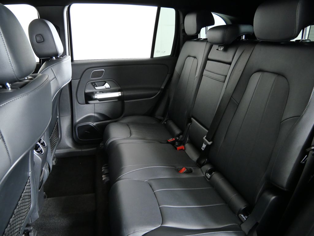 Thumbnail: 2022 Mercedes-Benz EQB - 32