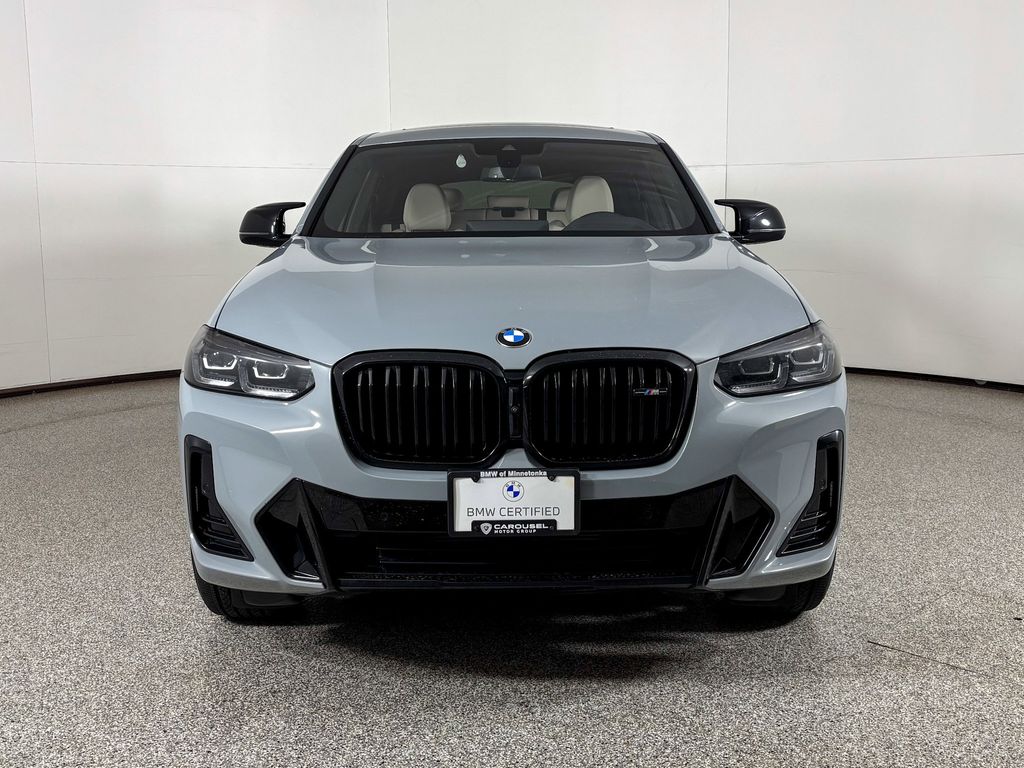 Thumbnail: 2024 BMW X4 - 3
