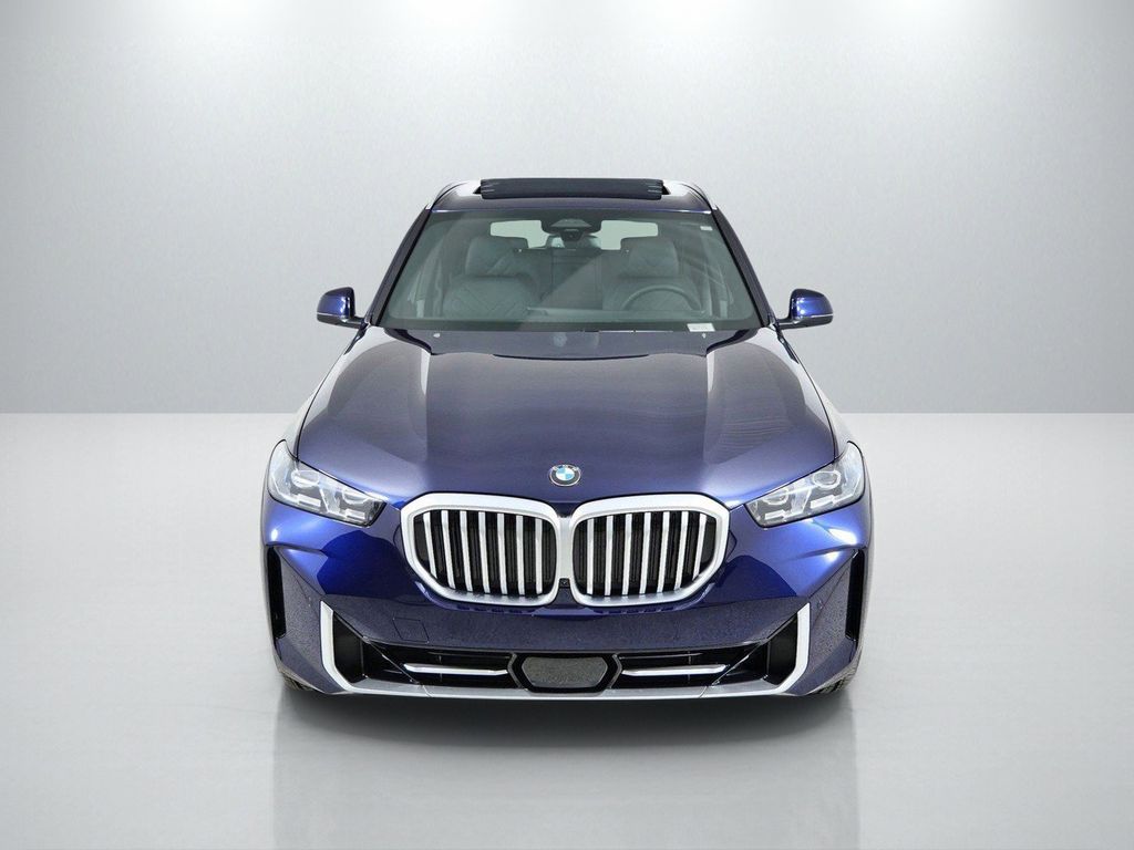 Thumbnail: 2026 BMW X5 - 17