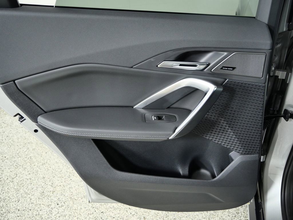 Thumbnail: 2026 BMW X1 - 31