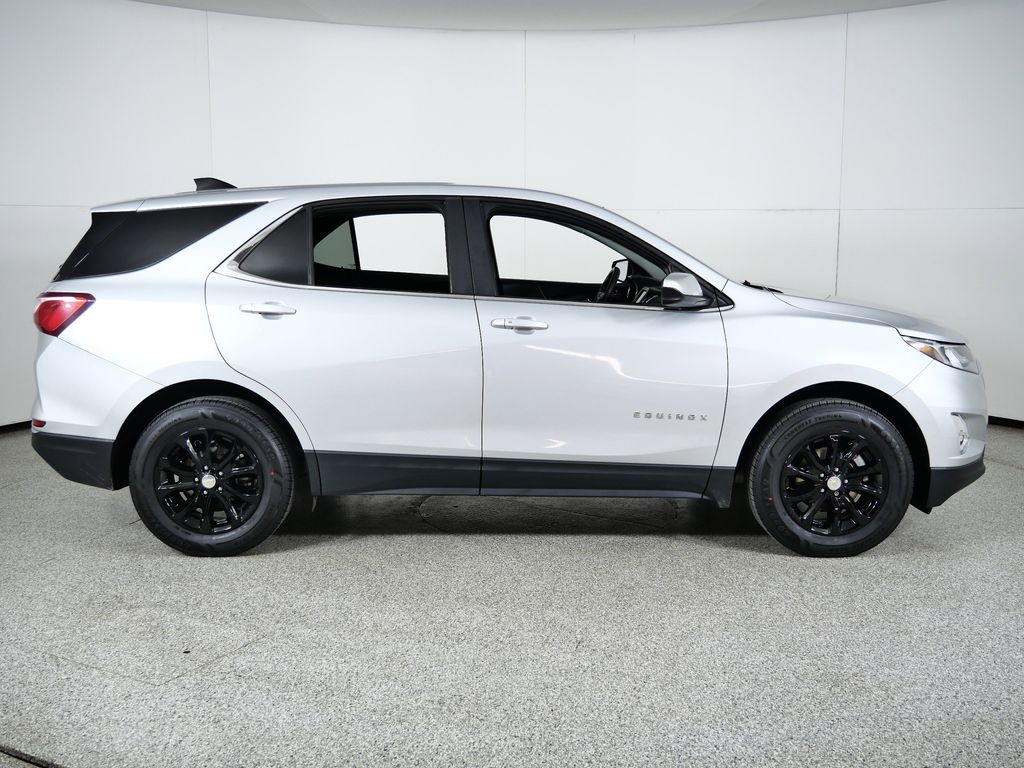 Thumbnail: 2021 Chevrolet Equinox - 9