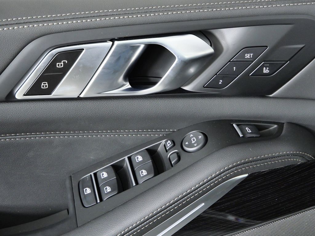 Thumbnail: 2026 BMW X5 - 37