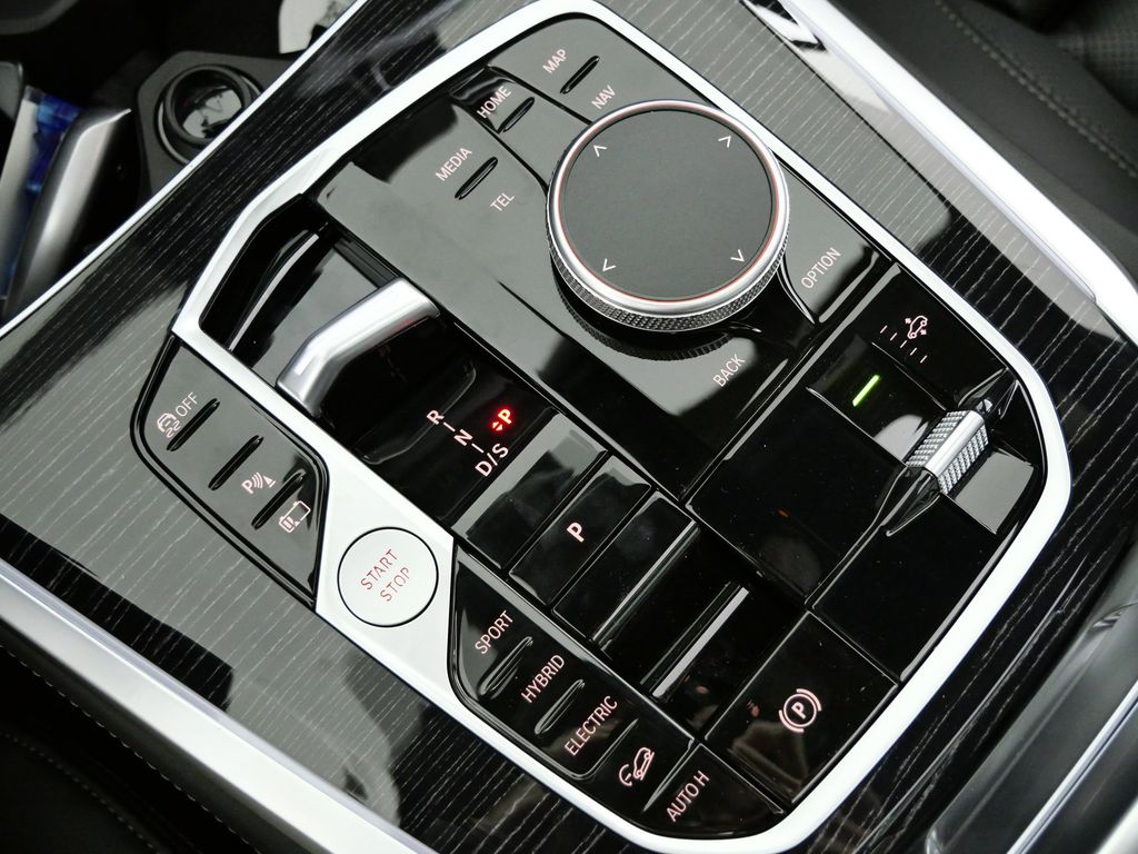 Thumbnail: 2026 BMW X5 - 48