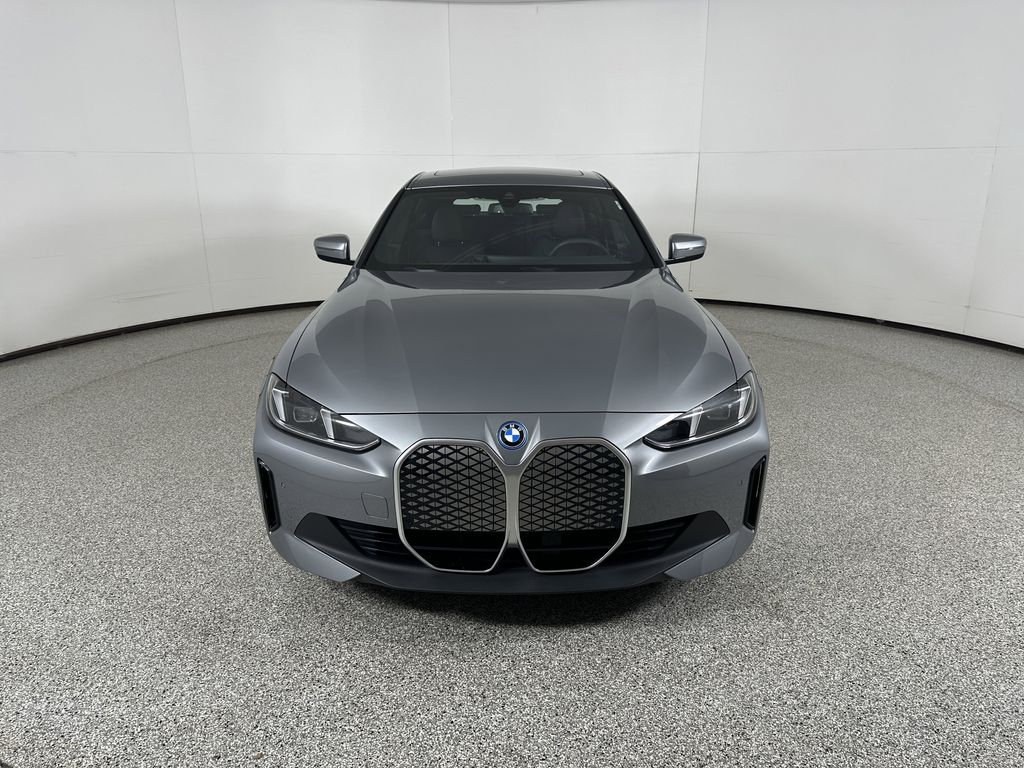 Thumbnail: 2025 BMW i4 - 3