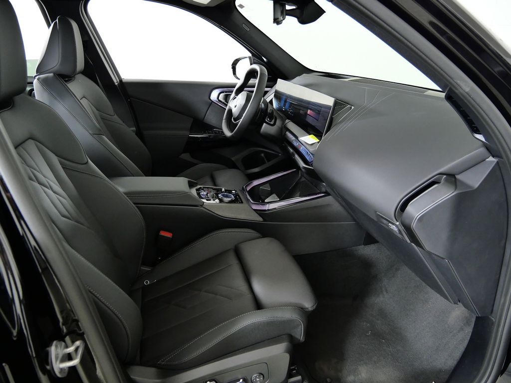 Thumbnail: 2026 BMW X3 - 21