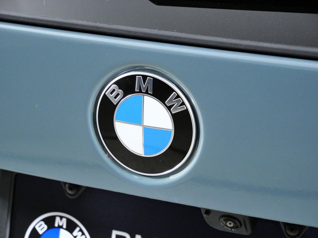 Thumbnail: 2026 BMW X1 - 11
