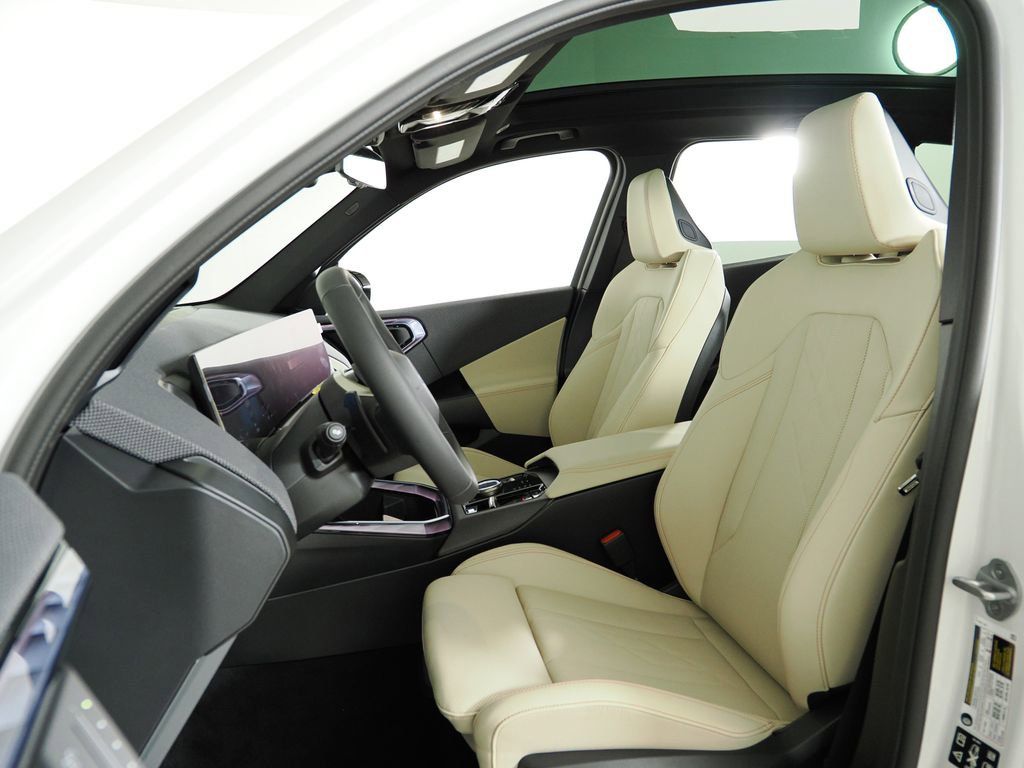 Thumbnail: 2025 BMW X3 - 33