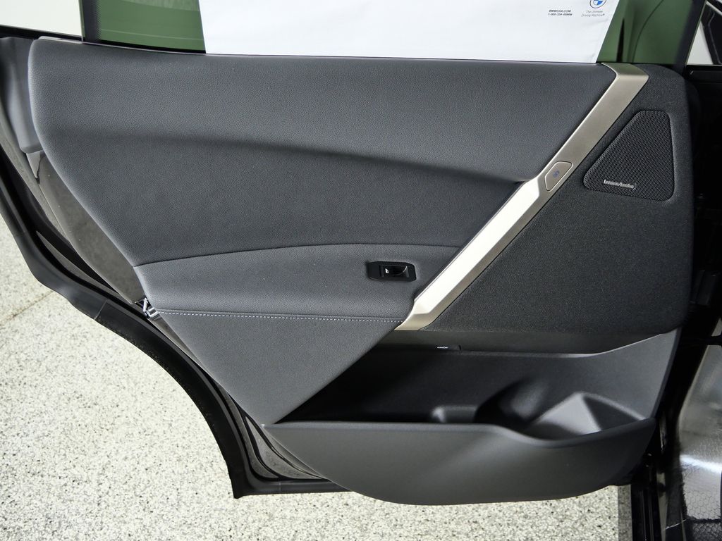 Thumbnail: 2026 BMW iX - 29