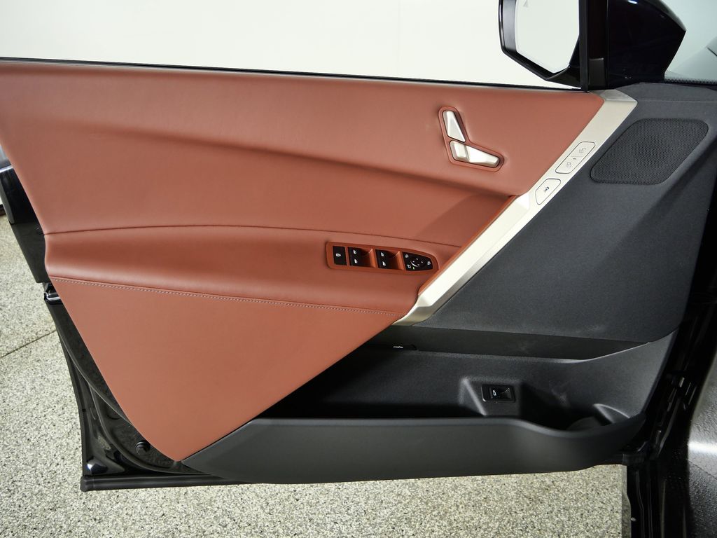 Thumbnail: 2023 BMW iX - 37