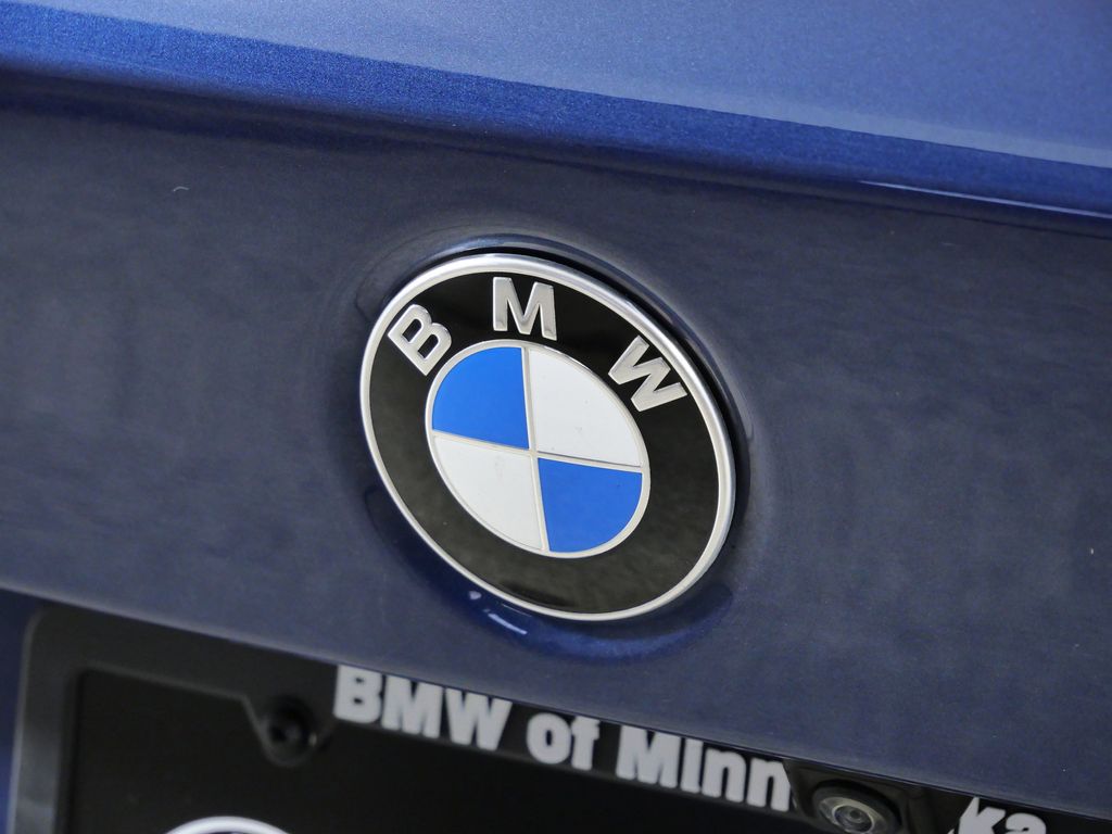 Thumbnail: 2023 BMW 3 Series - 14