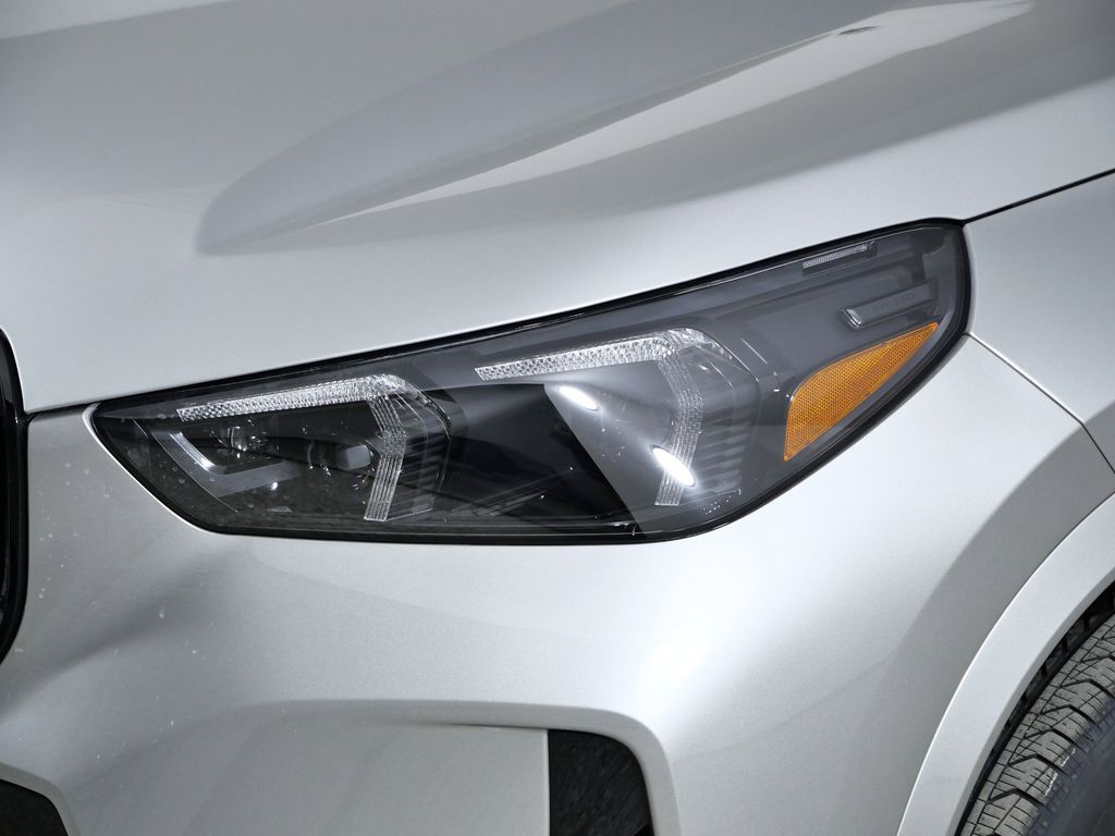 Thumbnail: 2026 BMW X1 - 3