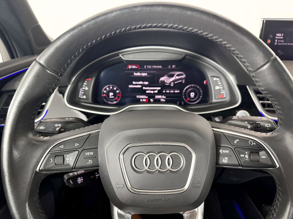 Thumbnail: 2019 Audi Q7 - 8